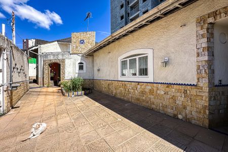 Casa à venda com 450m², 4 quartos e 3 vagasGaragem