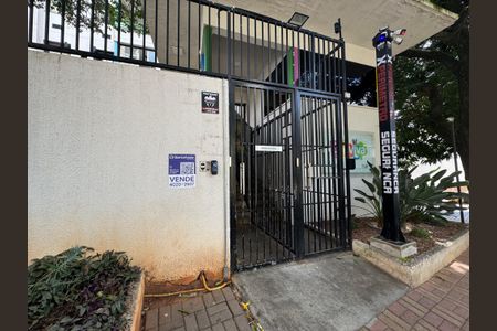 Apartamento para alugar com 49m², 2 quartos e 1 vagaFachada com PLACA