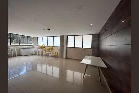 Apartamento para alugar com 49m², 2 quartos e 1 vagaÁrea comum
