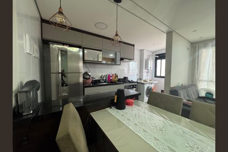 Sala/Cozinha de apartamento à venda com 2 quartos, 49m² em Recanto das Rosas, Osasco