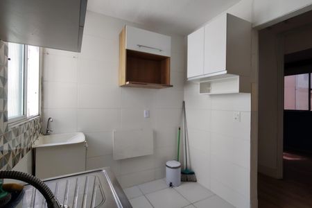 Apartamento para alugar com 67m², 2 quartos e sem vaga Apartamento para alugar com 67m², 2 quartos e sem vagaCozinha - Armários