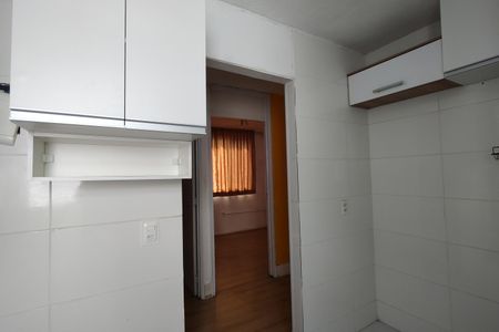 Apartamento para alugar com 67m², 2 quartos e sem vaga Apartamento para alugar com 67m², 2 quartos e sem vagaCozinha - Armários