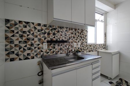 Apartamento para alugar com 67m², 2 quartos e sem vaga Apartamento para alugar com 67m², 2 quartos e sem vagaCozinha - Armários