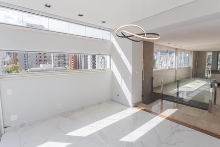 Apartamento à venda com 135m², 2 quartos e 2 vagas Apartamento à venda com 135m², 2 quartos e 2 vagasEspaço Gourmet na Cobertura