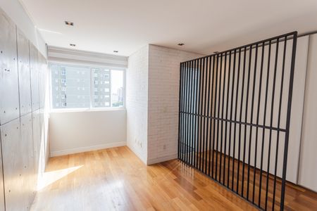 Apartamento à venda com 135m², 2 quartos e 2 vagas Apartamento à venda com 135m², 2 quartos e 2 vagasSuíte