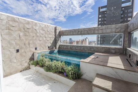 Apartamento à venda com 135m², 2 quartos e 2 vagas Apartamento à venda com 135m², 2 quartos e 2 vagasCobertura