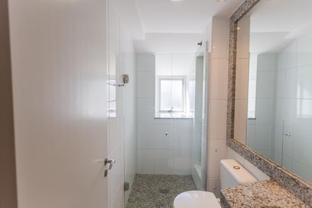 Apartamento à venda com 135m², 2 quartos e 2 vagas Apartamento à venda com 135m², 2 quartos e 2 vagasBanheiro Social 1