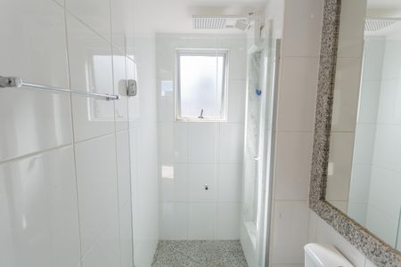 Apartamento à venda com 135m², 2 quartos e 2 vagas Apartamento à venda com 135m², 2 quartos e 2 vagasBanheiro Social 2 na Cobertura