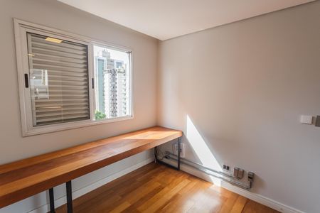 Apartamento à venda com 135m², 2 quartos e 2 vagas Apartamento à venda com 135m², 2 quartos e 2 vagasQuarto 2