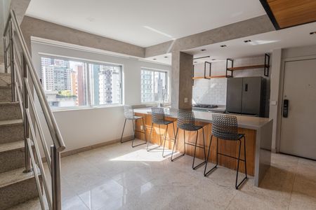 Apartamento à venda com 135m², 2 quartos e 2 vagas Apartamento à venda com 135m², 2 quartos e 2 vagasSala 1