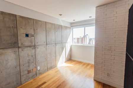 Apartamento à venda com 135m², 2 quartos e 2 vagas Apartamento à venda com 135m², 2 quartos e 2 vagasSuíte