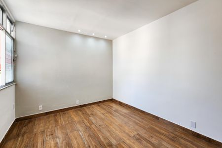 Sala  de apartamento à venda com 2 quartos, 50m² em Vila Isabel, Rio de Janeiro