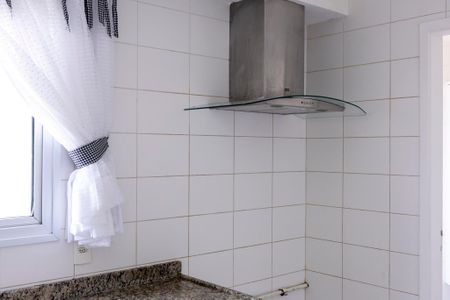 Apartamento para alugar com 194m², 3 quartos e 3 vagas Apartamento para alugar com 194m², 3 quartos e 3 vagasCozinha