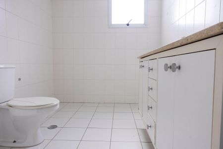 Apartamento para alugar com 194m², 3 quartos e 3 vagas Apartamento para alugar com 194m², 3 quartos e 3 vagasBanheiro da Suíte 3