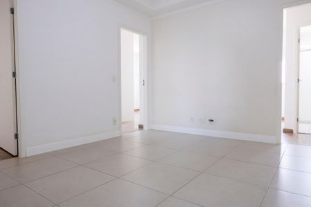 Apartamento para alugar com 194m², 3 quartos e 3 vagas Apartamento para alugar com 194m², 3 quartos e 3 vagasSala 2