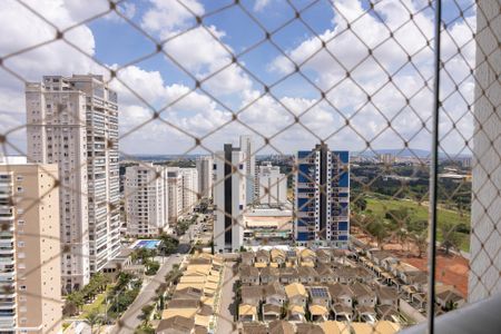 Apartamento para alugar com 194m², 3 quartos e 3 vagas Apartamento para alugar com 194m², 3 quartos e 3 vagasVista da Sacada