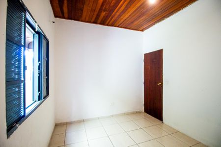 Casa para alugar com 120m², 3 quartos e 2 vagas Casa para alugar com 120m², 3 quartos e 2 vagasQuarto 2
