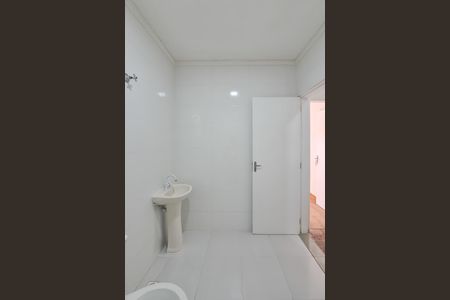 Casa para alugar com 200m², 3 quartos e 4 vagas Casa para alugar com 200m², 3 quartos e 4 vagasBanheiro Social