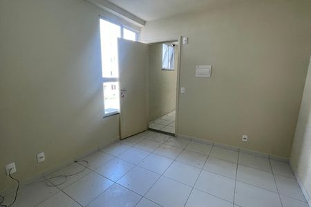 Sala de apartamento para alugar com 2 quartos, 46m² em Jardim Gramacho, Duque de Caxias