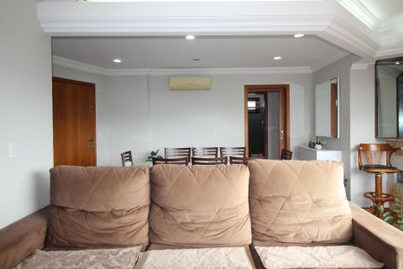 Sala de apartamento para alugar com 3 quartos, 110m² em Vila Ipiranga, Porto Alegre