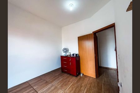 Casa para alugar com 150m², 2 quartos e 2 vagas Casa para alugar com 150m², 2 quartos e 2 vagasQuarto 2