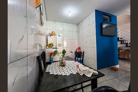 Casa para alugar com 150m², 2 quartos e 2 vagas Casa para alugar com 150m², 2 quartos e 2 vagasCozinha