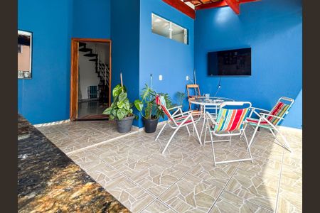 Casa para alugar com 150m², 2 quartos e 2 vagas Casa para alugar com 150m², 2 quartos e 2 vagasQuintal