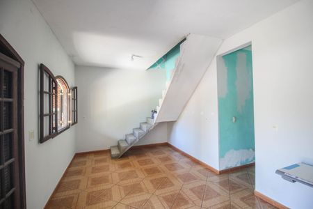 Sala de casa para alugar com 3 quartos, 150m² em Cabuçu, Nova Iguaçu