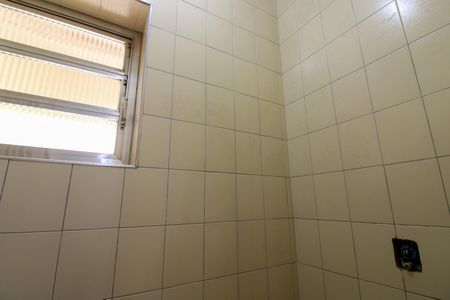 Casa à venda com 150m², 2 quartos e 1 vagaLavabo