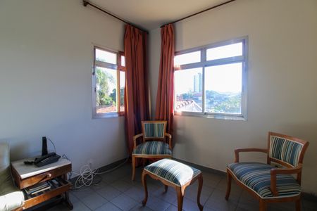 Casa à venda com 150m², 2 quartos e 1 vagaEscritório