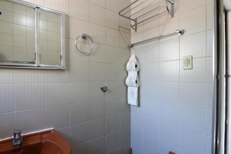 Casa à venda com 150m², 2 quartos e 1 vagaBanheiro social