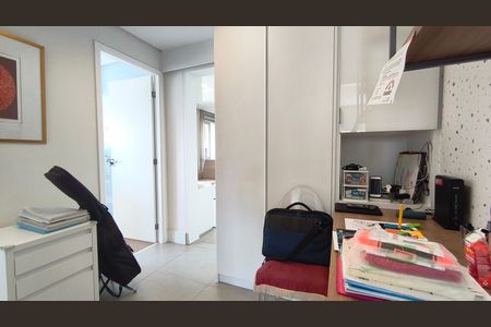 Apartamento à venda com 97m², 3 quartos e 3 vagas Apartamento à venda com 97m², 3 quartos e 3 vagasEscritório