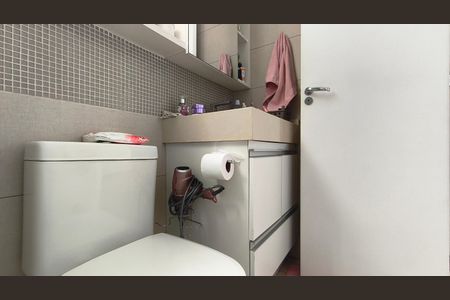 Apartamento à venda com 97m², 3 quartos e 3 vagas Apartamento à venda com 97m², 3 quartos e 3 vagasBanheiro Suíte