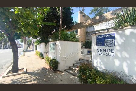 Apartamento à venda com 97m², 3 quartos e 3 vagas Apartamento à venda com 97m², 3 quartos e 3 vagasFachada + Plaquinha