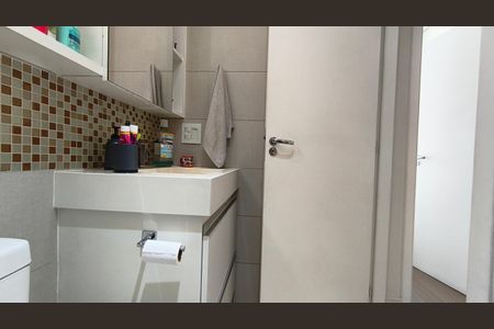 Apartamento à venda com 97m², 3 quartos e 3 vagas Apartamento à venda com 97m², 3 quartos e 3 vagasBanheiro