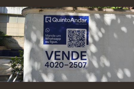 Apartamento à venda com 97m², 3 quartos e 3 vagas Apartamento à venda com 97m², 3 quartos e 3 vagasPlaquinha