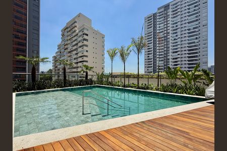 Apartamento à venda com 25m², 1 quarto e sem vaga Apartamento à venda com 25m², 1 quarto e sem vagaPiscina