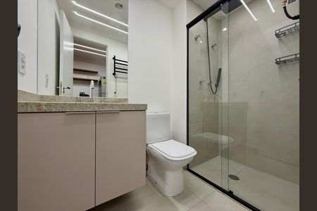 Apartamento à venda com 25m², 1 quarto e sem vaga Apartamento à venda com 25m², 1 quarto e sem vagaBanheiro social