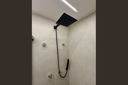 Apartamento à venda com 25m², 1 quarto e sem vaga Apartamento à venda com 25m², 1 quarto e sem vagaBanheiro social