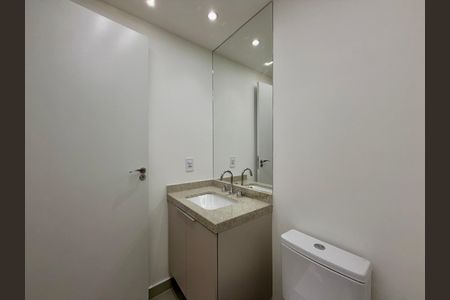 Apartamento à venda com 25m², 1 quarto e sem vaga Apartamento à venda com 25m², 1 quarto e sem vagaBanheiro social