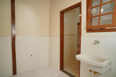Casa de condomínio para alugar com 45m², 2 quartos e sem vaga Casa de condomínio para alugar com 45m², 2 quartos e sem vagaÁrea de Serviço