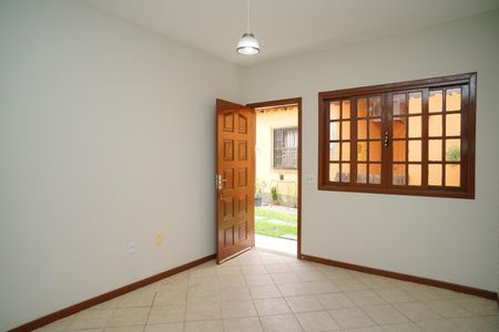 Casa de condomínio para alugar com 45m², 2 quartos e sem vaga Casa de condomínio para alugar com 45m², 2 quartos e sem vagaSala