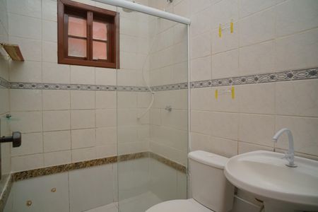 Casa de condomínio para alugar com 45m², 2 quartos e sem vaga Casa de condomínio para alugar com 45m², 2 quartos e sem vagaBanheiro