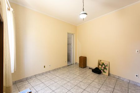 Casa para alugar com 170m², 3 quartos e 2 vagasSuíte
