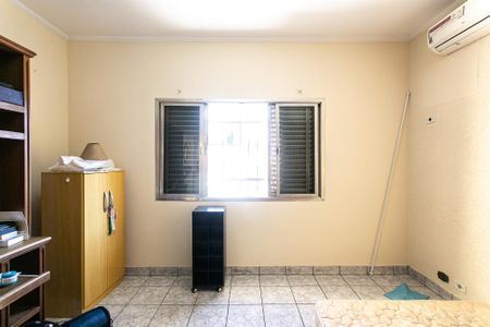 Casa para alugar com 170m², 3 quartos e 2 vagasQuarto 2