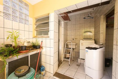 Casa para alugar com 170m², 3 quartos e 2 vagasQuintal