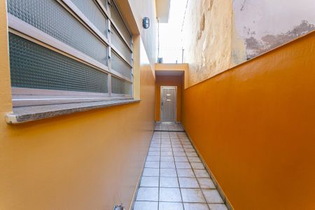 Casa para alugar com 170m², 3 quartos e 2 vagasCorredor