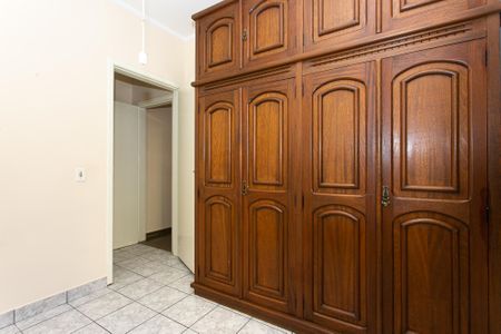 Casa para alugar com 170m², 3 quartos e 2 vagasQuarto 2