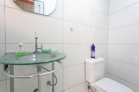 Casa para alugar com 170m², 3 quartos e 2 vagasBanheiro de Serviço