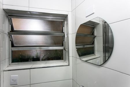 Casa para alugar com 170m², 3 quartos e 2 vagasBanheiro de Serviço